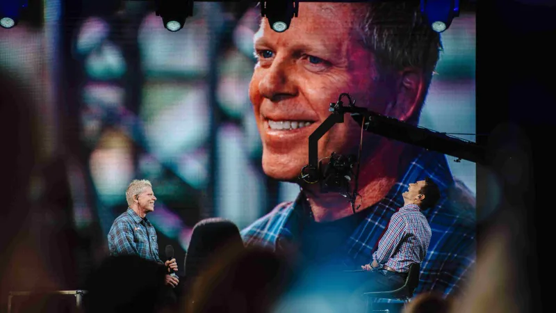 Dexter Holland z The Offspring v Hyde Parku