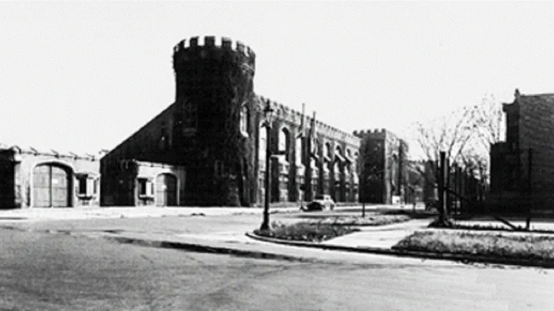 Budova, v jejímž sklepě proběhl experiment