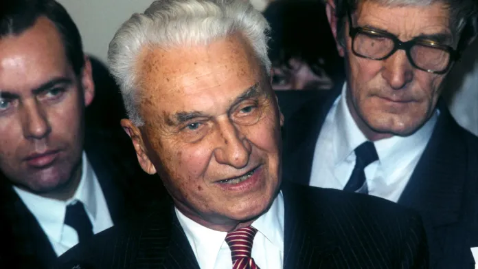 Tomáš Baťa po návratu do vlasti (1989)