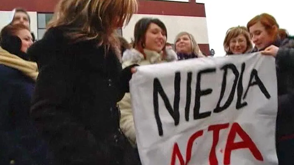 Polský protest proti smlouvě ACTA