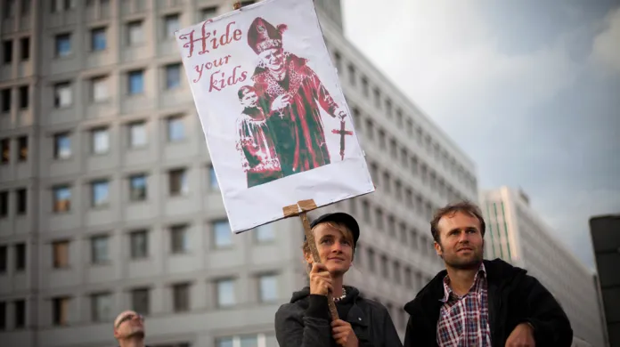 Demonstrace proti návštěvě Benedikta XVI. v Německu