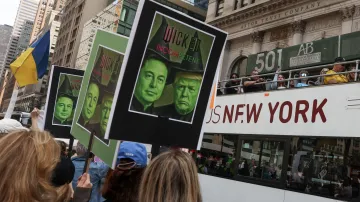 Protest proti Trumpově vládě v New Yorku