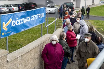 Všichni zájemci by mohli být naočkovaní nejpozději do konce srpna, říká Babiš