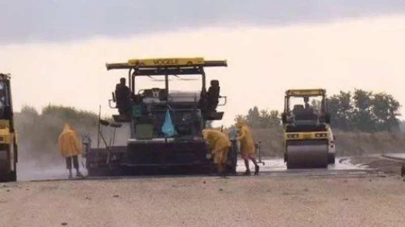 Hejtman jihomoravského kraje Michal Hašek ke stavbě dálnice