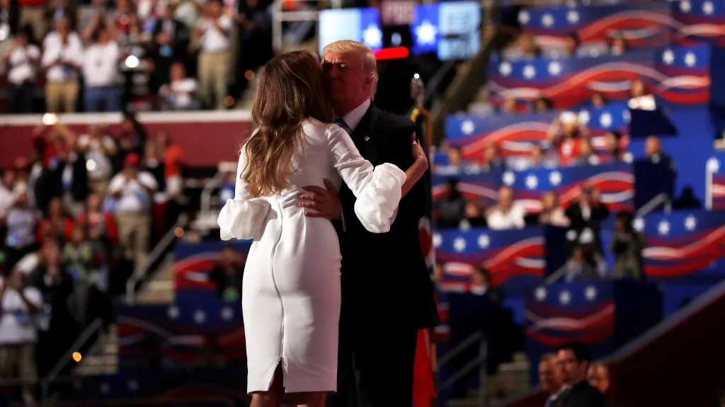 Manželé Trumpovi na republikánském sjezdu v Clevelandu
