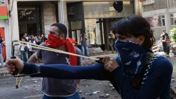 Nepokoje v Istanbulu