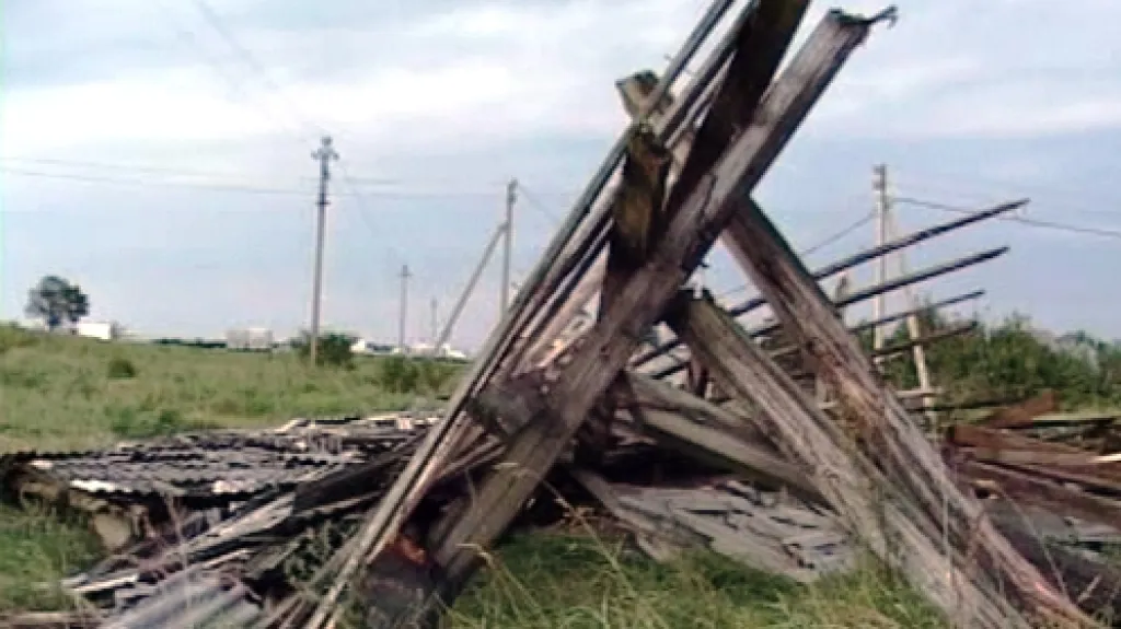 Opuštěná budova v Litvě se zřítila na české skauty