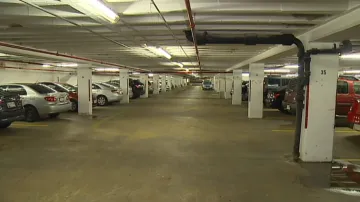 Garáže pod Watergate – místo tajných schůzek Woodwarda s klíčovým zdrojem