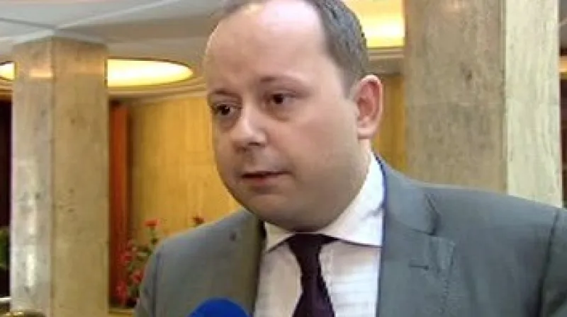 Náměstek ministryně zdravotnictví Marek Šnajdr o zákazu převést středočeské nemocnice na neziskové