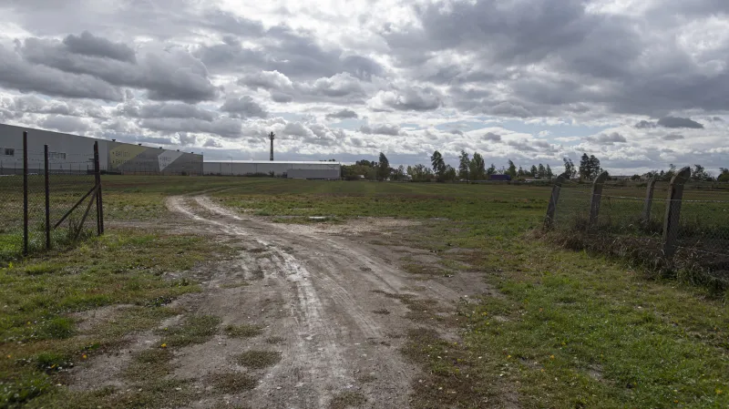 Prodávaný pozemek v Hořicích