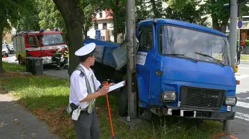 Policista u nehody