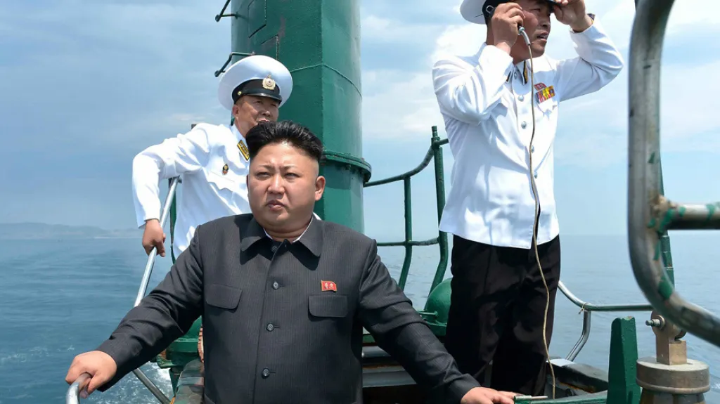 Kim Čong-un na inspekční plavbě v ponorce