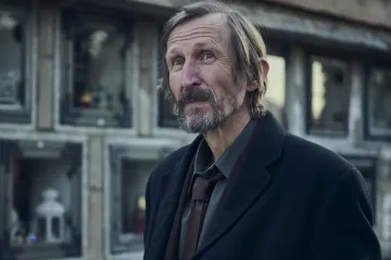 Peter Bebjak opět vstupuje do ringu zločinu. Jeho Stínohra představuje trailer