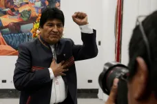 Morales má potvrzené vítězství. Chtělo by to druhé kolo, vyjadřují pochyby EU či USA