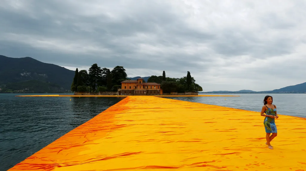 Chůze po italském jezeře
