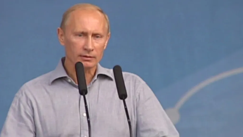 Vladimit Putin otevírá rusko-čínský ropovod