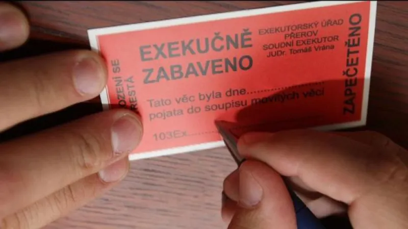 Vysoké poplatky za oddlužení úspěch nezaručí