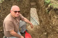 Italští archeologové odkryli zachovanou antickou mozaiku ze třetího století