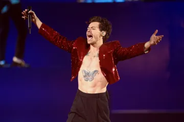 Brit Awards ovládl Harry Styles, je umělcem roku a bodovalo i jeho album