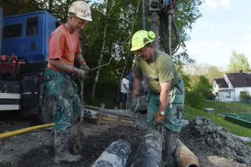 Benešovské studny vysychají. Vrtání nových je zdrojem sporů