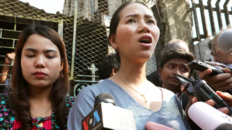 Manželky zadržených novinářů