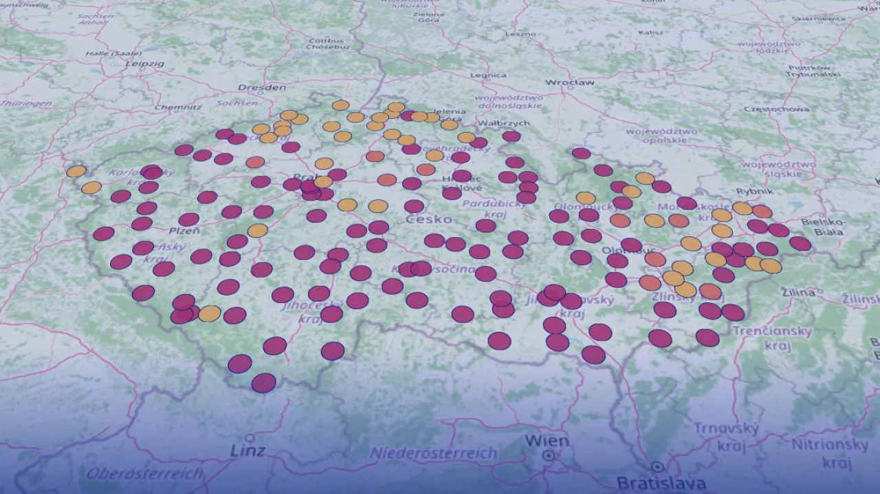 Teplotní rekordy v Česku padly na třech čtvrtinách stanic. Podívejte se