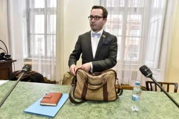 Bartoš dostal za protižidovské texty dvouletou podmínku. Hájil se i slovy Milady Horákové