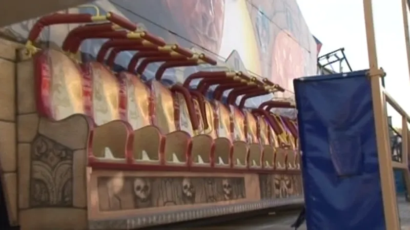 Otočnou lavici majitel provozuje dál, ale po tregédii ji ještě více zabezpečil