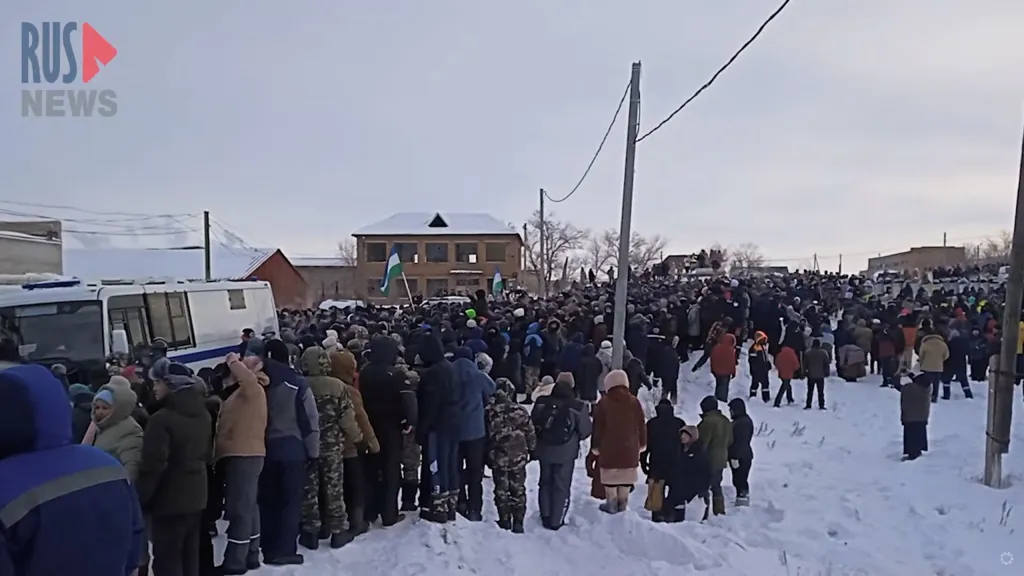 Shromáždění podporující aktivistu Faila Alsynova