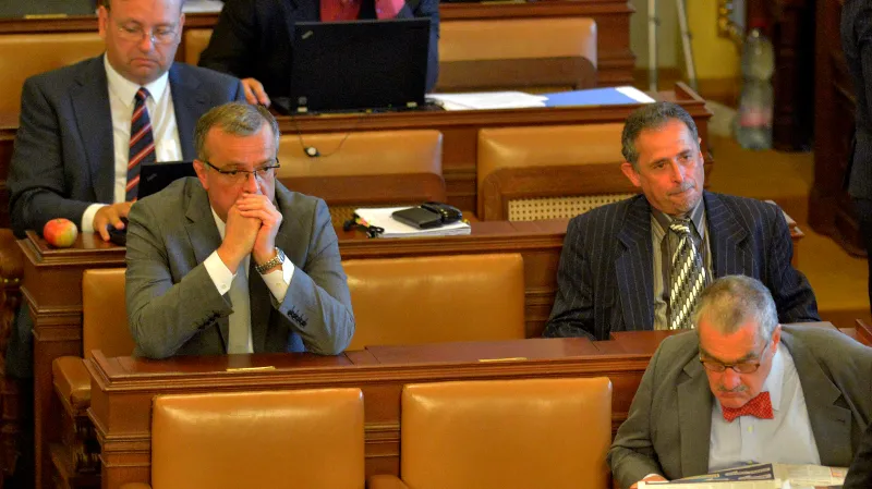 Miroslav Kalousek a Karel Schwarzenberg ve sněmovně