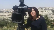 Novinářka Širín abú Aklahová