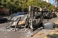 V Nanterre propukly nepokoje poté, co policie zabila mladíka při silniční kontrole