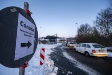 Pandemie ve světě: Bavorsko zpřísňuje pravidla pro pendlery, Slovensko zavede karanténu pro cestující ze zahraničí