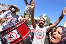 Tuniská vláda osvobodí korupčníky z dob před arabským jarem. Zrada revoluce, hřmí opozice