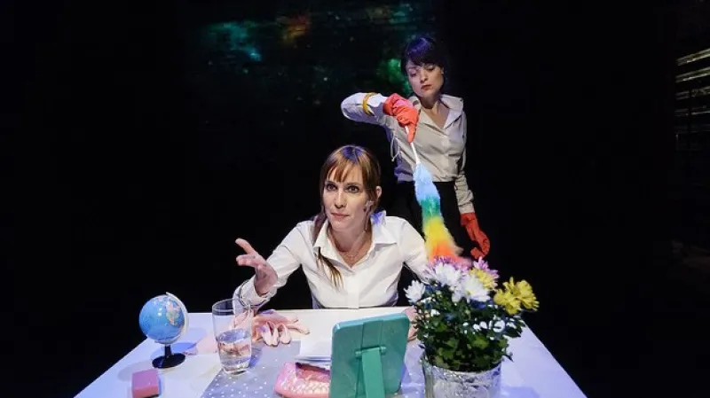 David Gieselmann / Plantáž, inscenace Divadla Letí