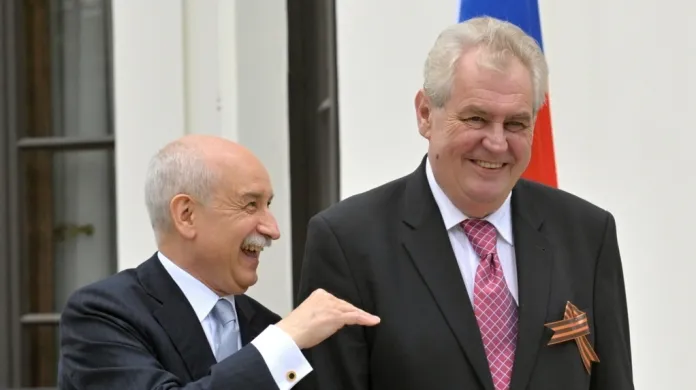 Zeman s ruským velvyslancem Sergejem Kiseljovem