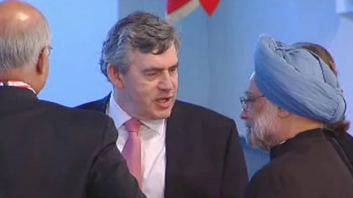 Gordon Brown a Manmohan Singh