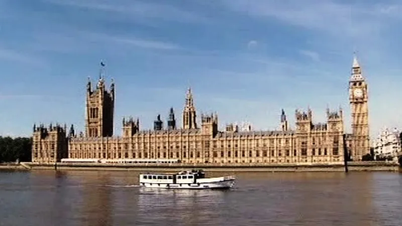 Britský parlament