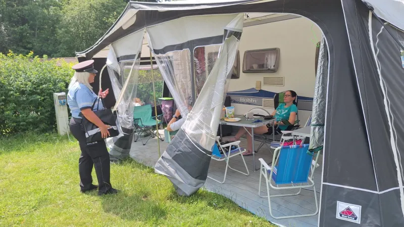 Plné kempy trápí požáry i krádeže. Provozovatelé apelují na bezpečnost