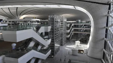 Letiště navrhla architektka Zaha Hadid