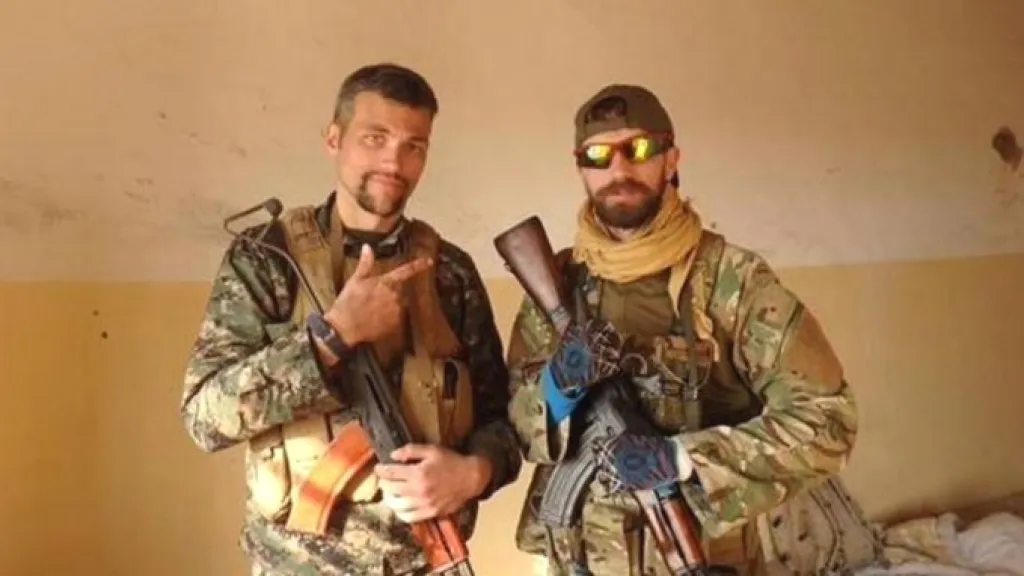 Jamie Read (vpravo) a James Hughes na fotografii z Twitteru