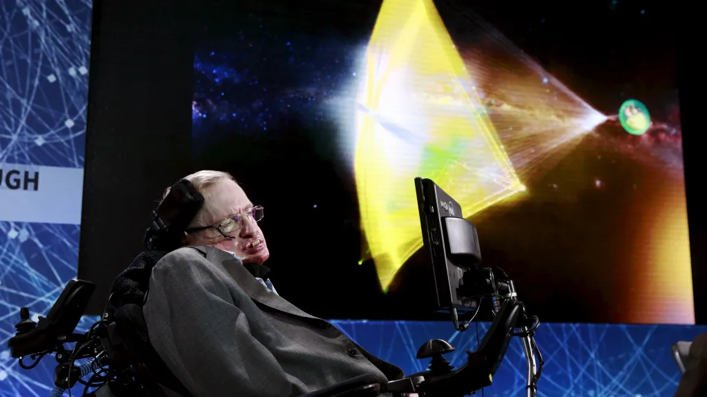 Stephen Hawking představuje projekt cestování ke hvězdám
