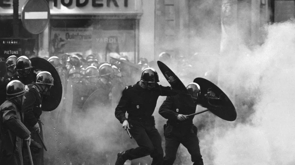 Protesty v Paříži v květnu 1968