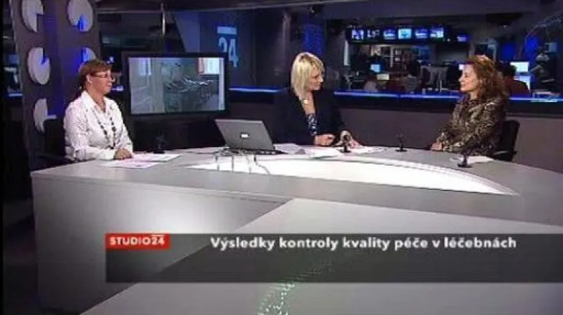 Zdeňka Kučerová a Eva Topinková ve Studiu ČT24