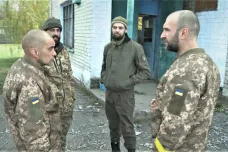 Potkali se u Chersonu. Ze čtyř ukrajinských vojáků se při osvobozování stali přátelé