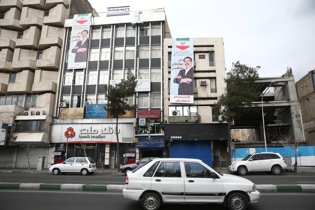 Írán se chystá na parlamentní volby