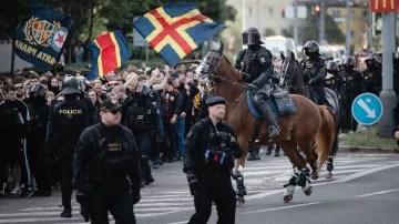 Policie před zápasem ACS Sparta Praha a SK Slavia Praha