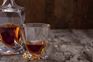 Třetina testovaných vzácných skotských whisky jsou podvrhy, píše BBC