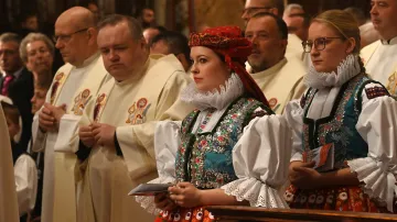 Bohoslužba při inauguraci Josefa Nuzíka olomouckým arcibiskupem