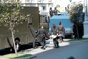 Běloruské úřady zadržely další opozičníky. Pobaltí zařadilo Lukašenka na sankční seznam